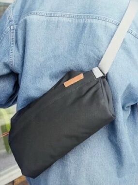 Almost new Bellroy Sling bag/crossbody